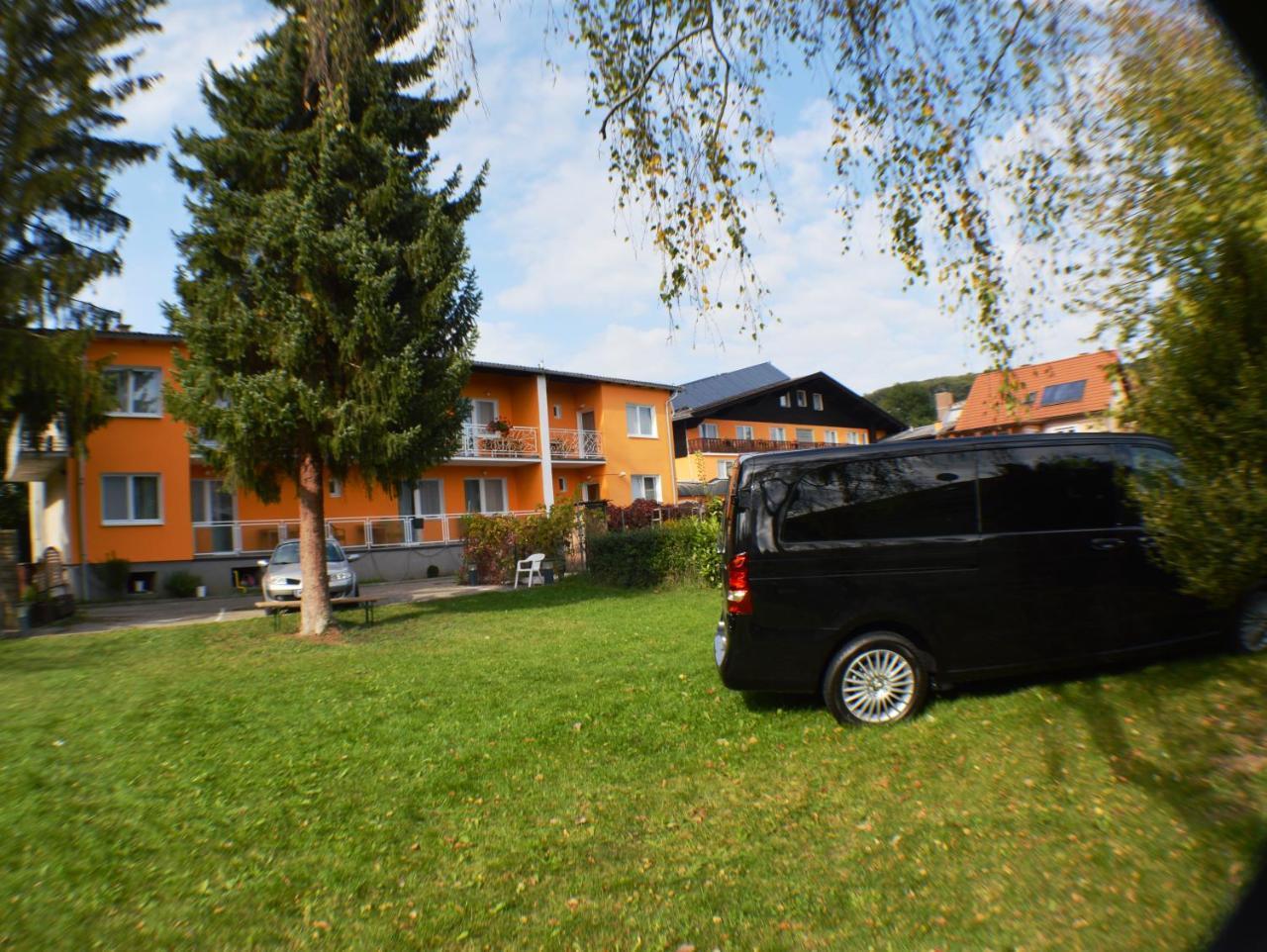 Hotel Austria Gablitz エクステリア 写真